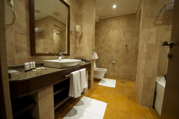 Al Rawasi Hotel Suites image 15